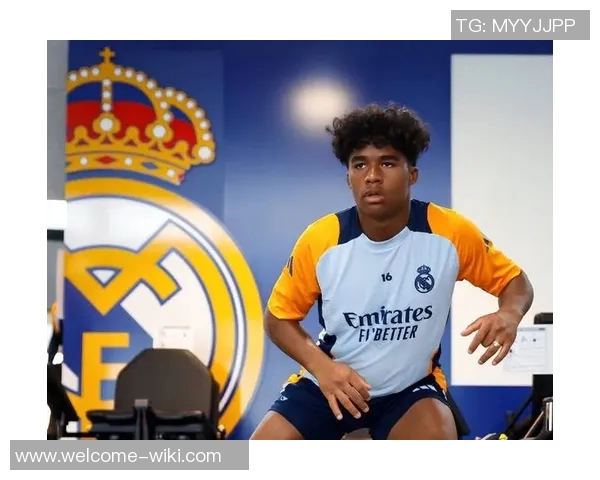 西媒报道恩德里克或冬窗离队里昂全力争取租借展开谈判