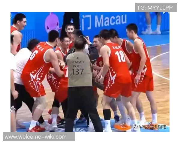 广东全运男篮U22组别夺冠于米提替补席激动落泪感动全场