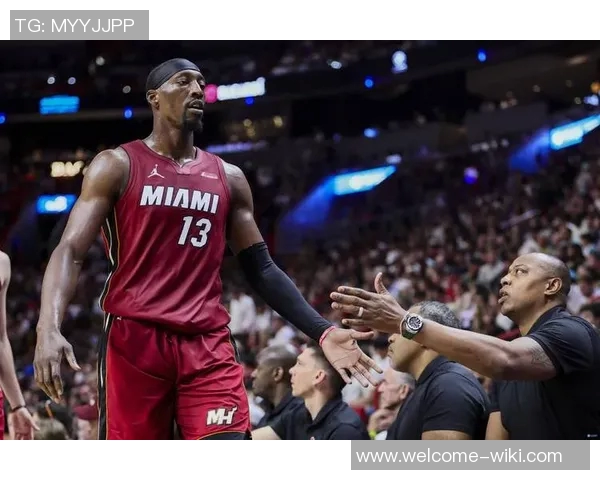 阿德巴约三分球表现惊艳热火队史中锋单场最多创纪录